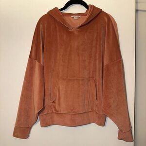 American Eagle Women’s Mauve Velvet Hoodie Size Medium NWOT